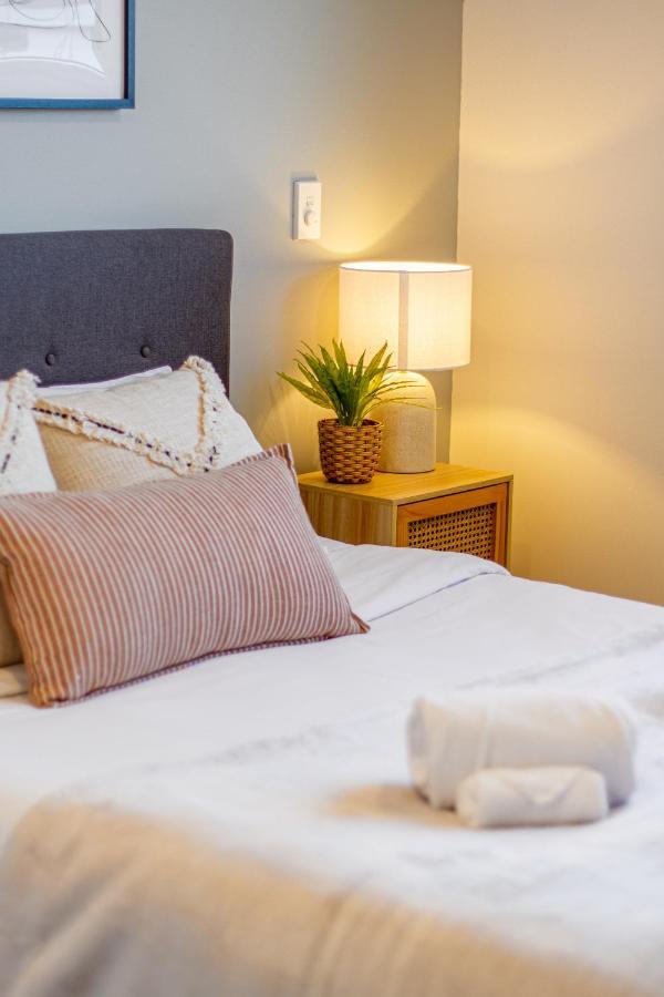 Central City Hideout, Location, Location! W/Park Christchurch Ngoại thất bức ảnh